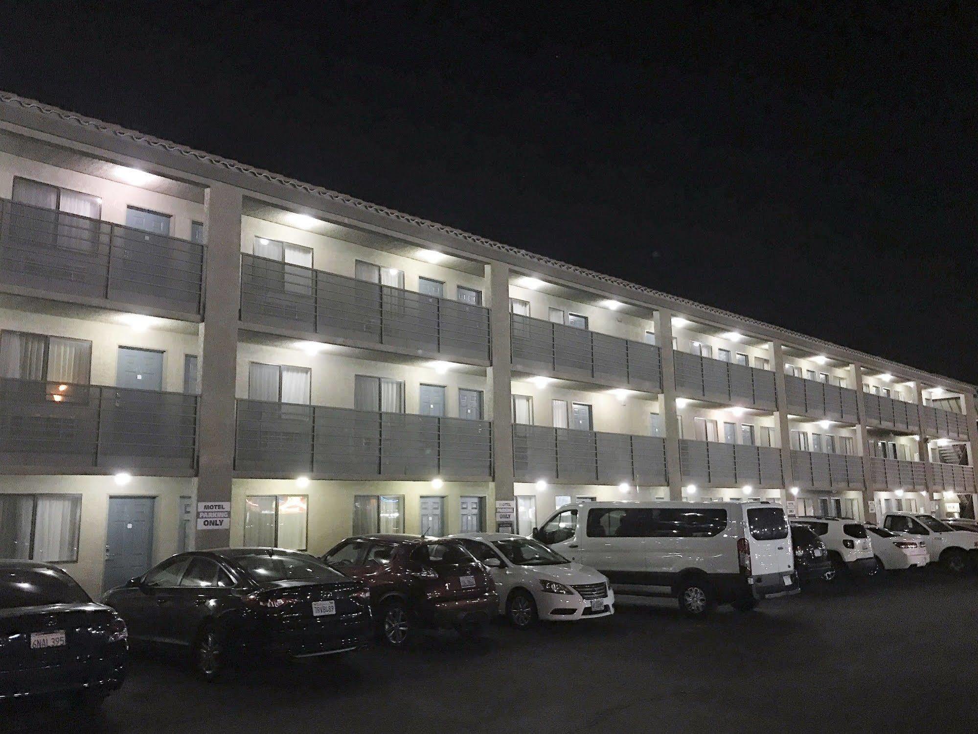 Highland Inn Las Vegas Exterior photo